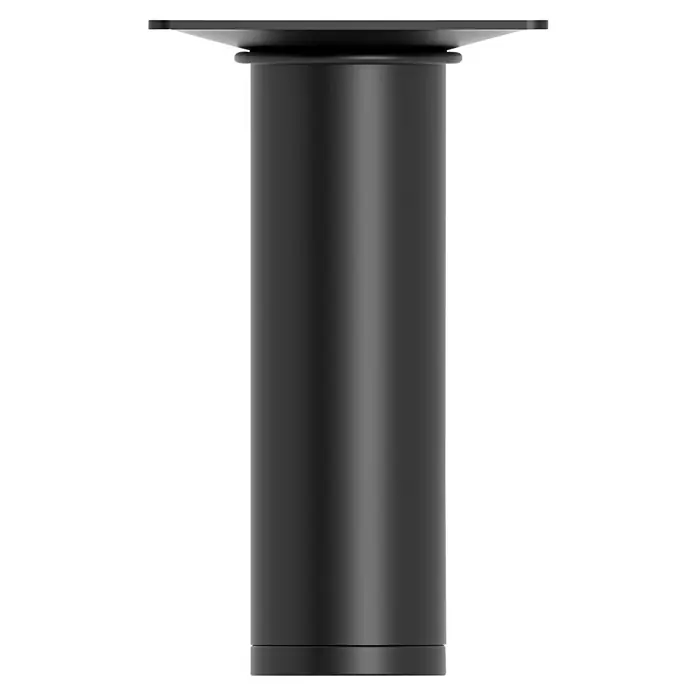 Rei Möbelfuß-Set - Ø x H: 3 cm x 100 mm, Stahl, 4 Stk., Schwarz - Nahaufnahme eines schlanken, schwarzen Säulenständers mit einer quadratischen Basis, ideal für Ausstellungen oder als dekoratives Element.