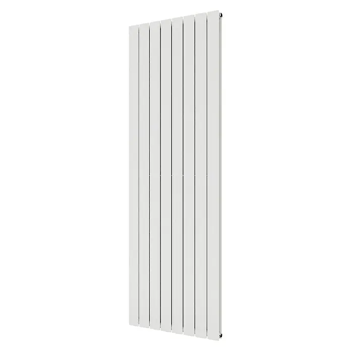 Ximax Raumheizkörper P1 Duplex - B x H: 595 x 1.800 mm, Wärmeleistung bei Vorlauftemperatur von 75 °C (D: 50): 1.576 W, Weiß, Mit Mittelanschluss - Nahaufnahme eines weißen Heizkörpers mit vertikalen Paneelen, der modernes Design und effiziente Wärme vereint.