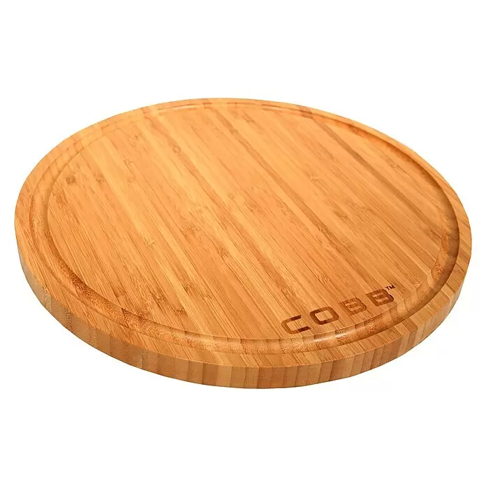 Cobb Schneidebrett - Holz, Ø x H: 33 x 1,9 cm - Diagonale Ansicht