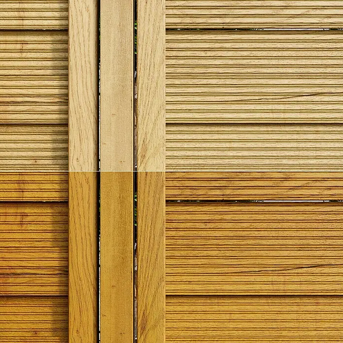 swingcolor Premium Holzlasur - Oregon Pine/Honig, 750 ml, Seidenglänzend - Nahaufnahme eines Holzpaneelzauns mit horizontalen Brettern und vertikalen Stützen, die die natürliche Maserung und Farbe des Holzes zeigen.