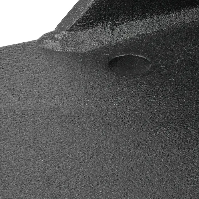 Deckenadapter E6100-83 - 150 x 180 x 215 mm, Anthrazit, Passend für: Sunfun Vollkassettenmarkisen außer Modell Elba - Nahaufnahme eines mattschwarzen Metallprodukts mit einer glatten Oberfläche und einer Aussparung. Detailaufnahme, die die Textur des Produkts zeigt.