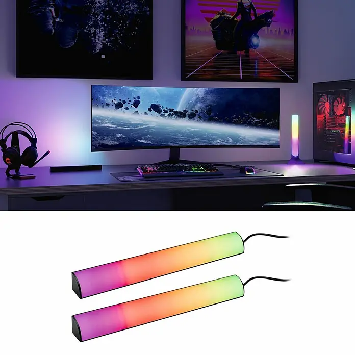 Paulmann LED-Lichtleiste - L x B x H: 30,5 x 3 x 3 cm, Lichtfarbe: RGB, 5 V, 2 Stk. - RGB-LED-Lichtleisten für ein immersives Spielerlebnis, abgebildet im Gaming-Setup und separat, um die Farbenvielfalt zu zeigen.