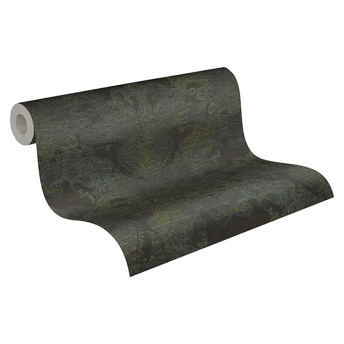 A.S. Création Metropolitan Stories Travel Styles Vliestapete Damask - Schwarz, Ornament, 10,05 x 0,53 m - Eine Rolle dunkler, gemusterter Tapete, die ein elegantes Paisley-Design aufweist. Perfekt, um jedem Raum einen Hauch von raffinierter Textur zu verleihen.