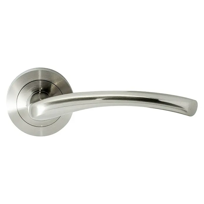 Solid Elements Pack puerta de interior KNP Roble - 82,5 x 203 cm, Apertura según normativa: Derecha, Roble, Alveolar - Manija de puerta de acero inoxidable con diseño redondeado para interiores modernos. Duradera y elegante.