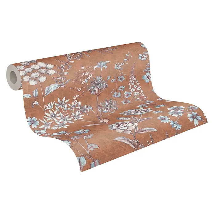 A.S. Création Metropolitan Stories Travel Styles Vliestapete Blumen II - Orange, Floral, 10,05 x 0,53 m - Eine Rolle detailreicher, floral gemusterter Tapete in warmen Kupfertönen, die eine elegante und natürliche Atmosphäre schafft.