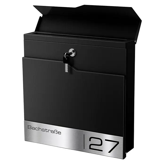 Metzler Wandbriefkasten Siebert - L x B x H: 10,5 x 37 x 37 cm, Schwarz, Stahl, Zeitungsfach - Schwarzer Briefkasten mit dem Straßennamen Bachstraße und der Hausnummer 27. Der Briefkasten ist mit einem Schloss und einem Schlüssel versehen.