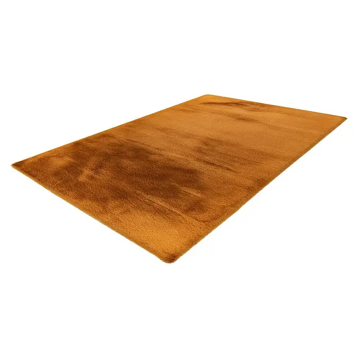Fellteppich Happy - Amber, 230 x 160 cm, 100 % Polyester (Flor) - Ein goldfarbener Teppich mit weicher Textur, der Komfort und Wärme in jeden Raum bringt. Perfekt für ein gemütliches Zuhause.