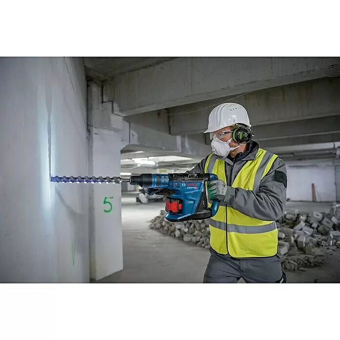 Bosch Professional AMPShare 18V Akku-Kombihammer GBH 18V-40 C18 V, Ohne Akku, 9 J