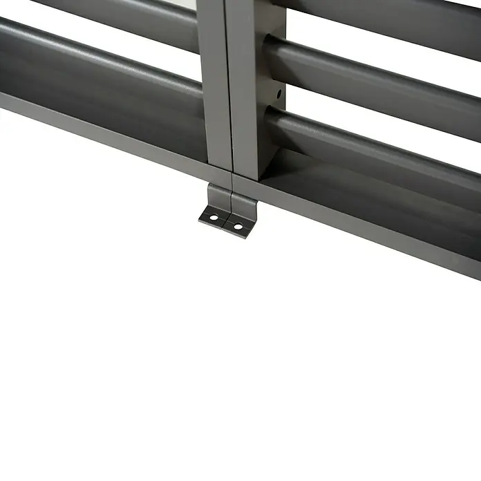 Sorara Pavillon-Seitenwand aus Lamellen - B x H: 93 x 240 cm, Anthrazit, Für kurze Seite des Sunfun Lamellenpavillon Korfu - Detailansicht eines grauen Metallregals mit Halterung, das Stabilität und Funktionalität vereint. Ideal für moderne Einrichtungen.