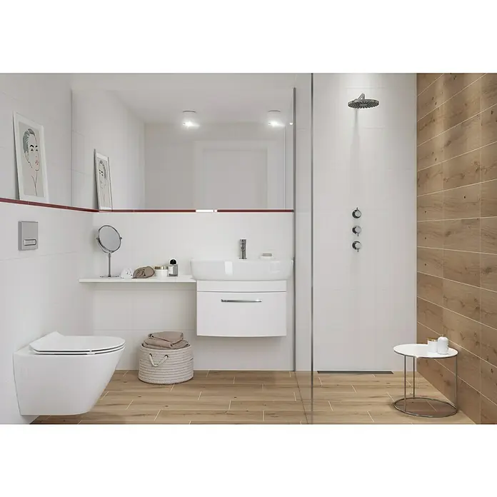 Wandfliese White Classic - 30 x 60 cm, Weiß, Matt - Ein modernes Badezimmer mit weißen Fliesen, Holzboden und einer stilvollen Waschtischkombination. Blickfang ist die Dusche mit Holzpaneelen.