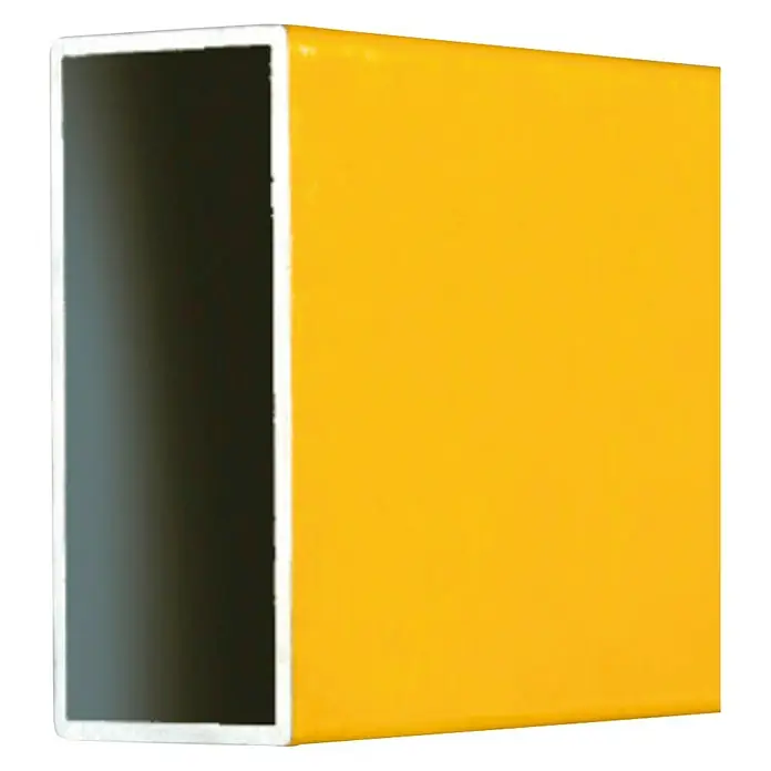Stabila Wasserwaage Type 70 W - Länge: 80 cm, Anzahl Libellen: 2 Stk. - Nahaufnahme eines gelben Vierkantrohrs aus Metall, das für Bauprojekte oder industrielle Anwendungen geeignet ist.