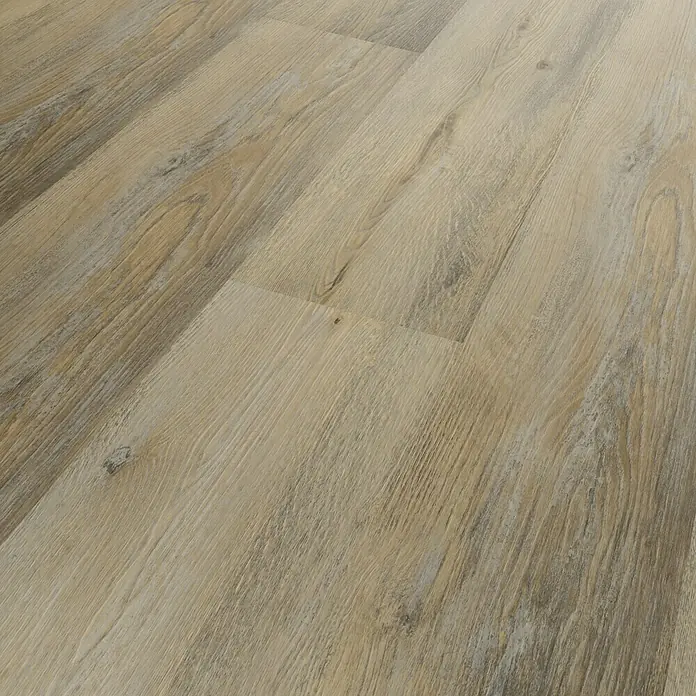 b!design Vinylbodenmuster SPC Silent Yonkers - 280 x 160 x 4,8 mm, Landhausdiele - Detailaufnahme eines hellen Holzfußbodens, der eine natürliche und warme Ästhetik mit feinen Maserungen und Farbvariationen zeigt.
