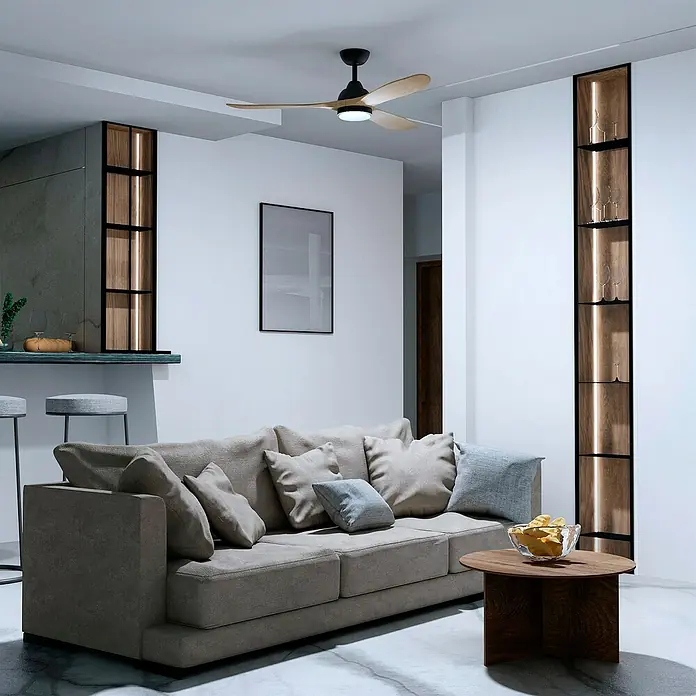 Arte confort Ventilador de techo Nata - Negro/Marrón, 132 cm, 35 W, Blanco neutro - Un salón moderno con un sofá elegante, una mesa de madera con aperitivos y un ventilador de techo elegante con iluminación integrada.