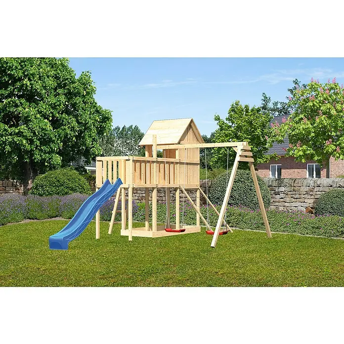 Karibu Kinderspielturm Frieda Set 47 - L x B x H: 264 x 347 x 291 cm, Natur - Hölzerner Spielplatz mit Rutsche und Schaukeln im Garten.