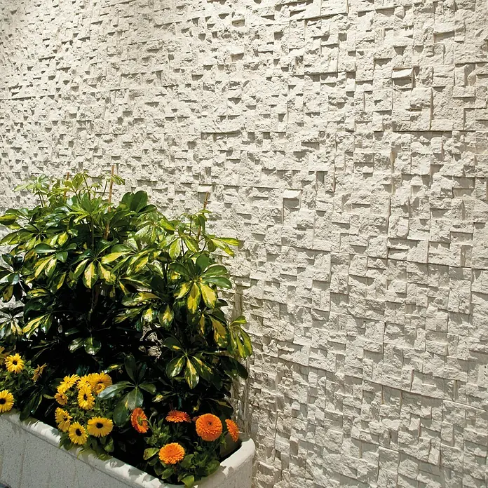 Revestimiento de piedra Trencadis Hueso - 30 x 15 x 2 cm - Revestimiento de pared con aspecto de piedra natural y jardinera decorativa con flores.