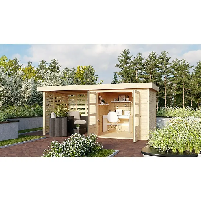 Karibu Gartenhaus Askola 3 - Außenmaß inkl. Dachüberstand (B x T): 491 x 238 cm, Holz, Natur, Mit Seitendach, Rück- und Seitenwand - Ein modernes Gartenbüro aus Holz mit geöffneten Türen, das einen hellen Arbeitsbereich und einen entspannenden Loungebereich zeigt.