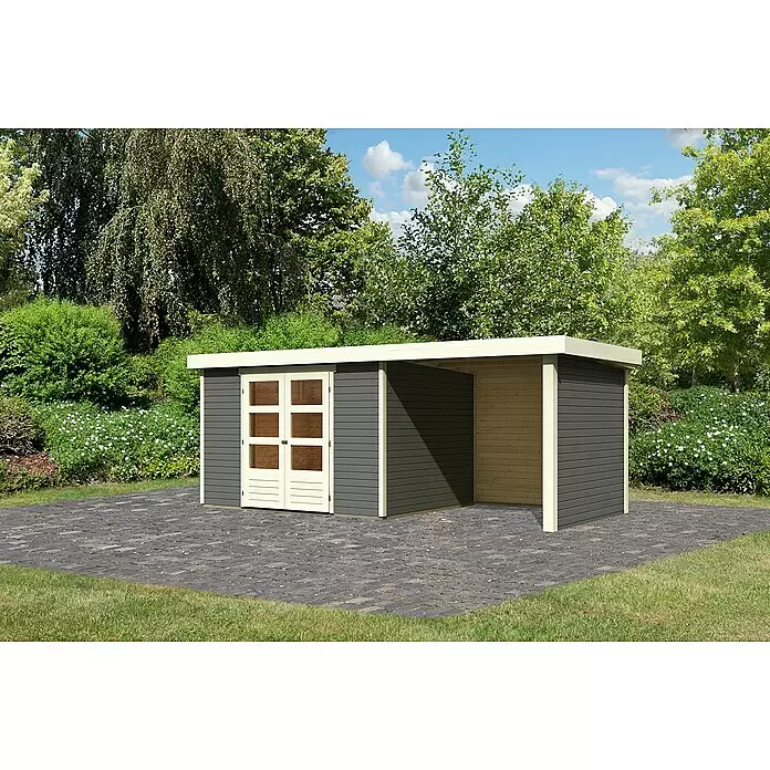 Karibu Gartenhaus Askola 5 - Außenmaß inkl. Dachüberstand (B x T): 554 x 262 cm, Holz, Terragrau, Mit Seitendach, Rück- und Seitenwand - Dunkelgrauer Holzschuppen mit cremefarbenen Türen und offenem Carport-Bereich, waagerechter Bretterverkleidung und Flachdach.