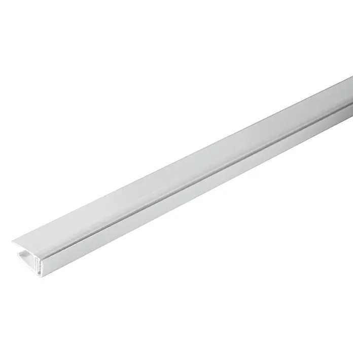 Grosfillex Perfil de acabado para extremos blanco - Blanco, 2.600 x 11 x 20 mm - Un perfil de protección de bordes plateado que protege las esquinas y los bordes de los daños y ofrece un aspecto limpio y moderno.