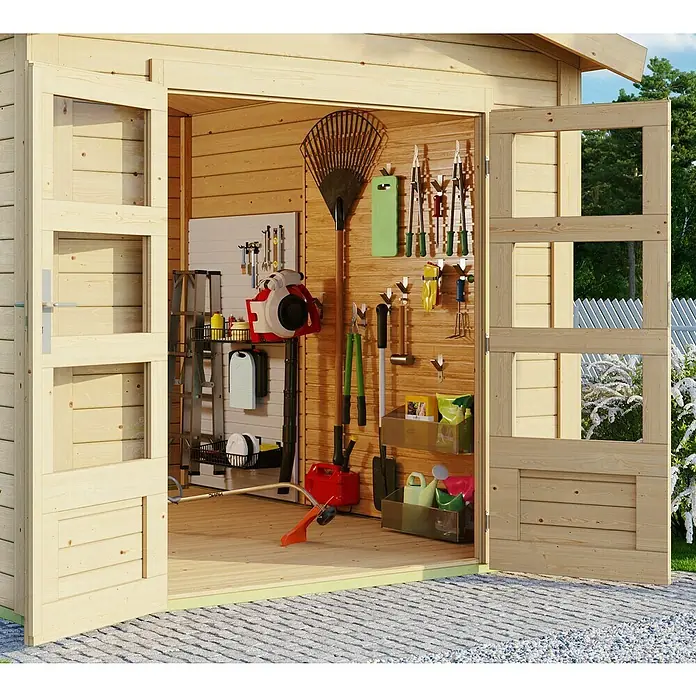 Karibu Gartenhaus TheresAußenmaß inkl. Dachüberstand (B x T): 337 x 348 cm, Holz, Natur - Ein Blick in ein helles Gartenhaus mit geöffneten Türen, das mit Gartengeräten ordentlich eingerichtet ist.