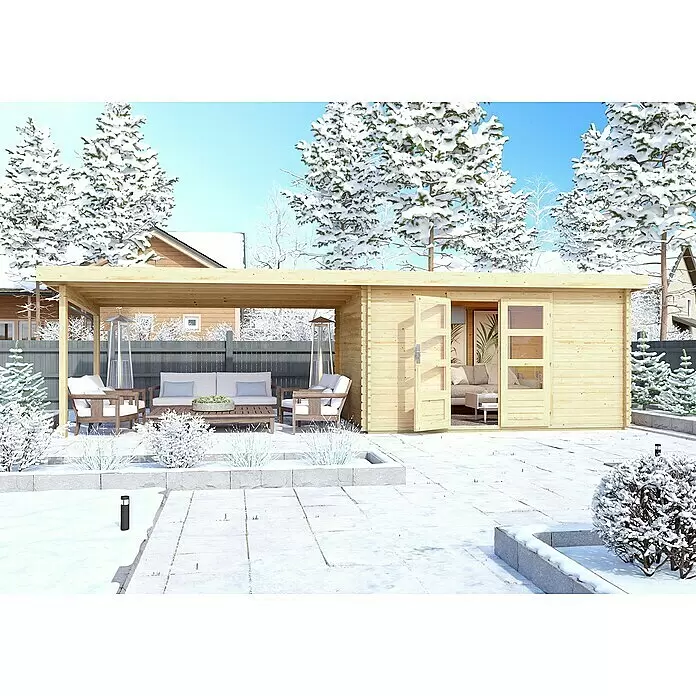 Karibu Gartenhaus - Außenmaß inkl. Dachüberstand (B x T): 806 x 333 cm, Holz, Natur, Mit Seitendach - Gartenhaus aus hellem Holz mit angebauter Pergola, bietet Sitzgelegenheiten im Freien und einen Innenbereich, dargestellt in einem Wintergarten.