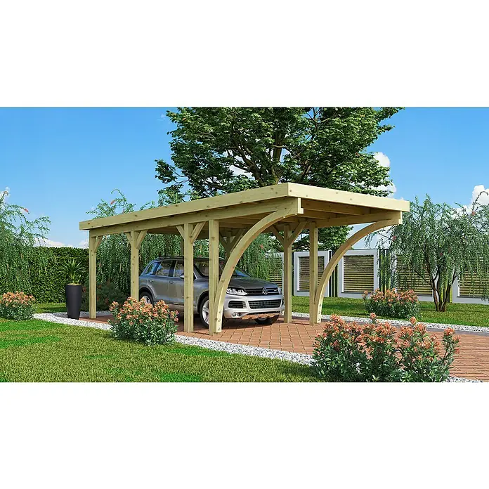 Karibu Carport Classic 2Außenmaß inkl. Dachüberstand (B x T): 3,18 x 6,7 m, Einzelcarport, Naturbelassen, Farbe Dach: Grau, Mit 2 Einfahrtsbögen - Ein Carport aus Holz mit einem Auto darunter, umgeben von Grünflächen und Büschen, bietet Schutz und fügt sich nahtlos in die Gartengestaltung ein.