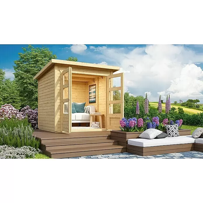 Karibu Gartenhaus Stockach 2 - Außenmaß inkl. Dachüberstand (B x T): 212 x 210 cm, Holz, Natur - Hölzernes Gartenhaus mit offenen Türen und gemütlichem Interieur, verbunden mit einer dunkelbraunen Terrasse und Sitzgelegenheiten im Garten.