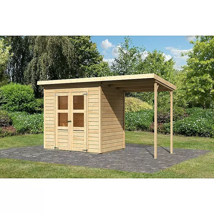 Karibu Gartenhaus Timmo - Außenmaß inkl. Dachüberstand (B x T): 390 x 175 cm, Holz, Natur, Mit Anbau - Gartenschuppen aus hellem Holz mit angebautem Carport auf gepflastertem Untergrund.