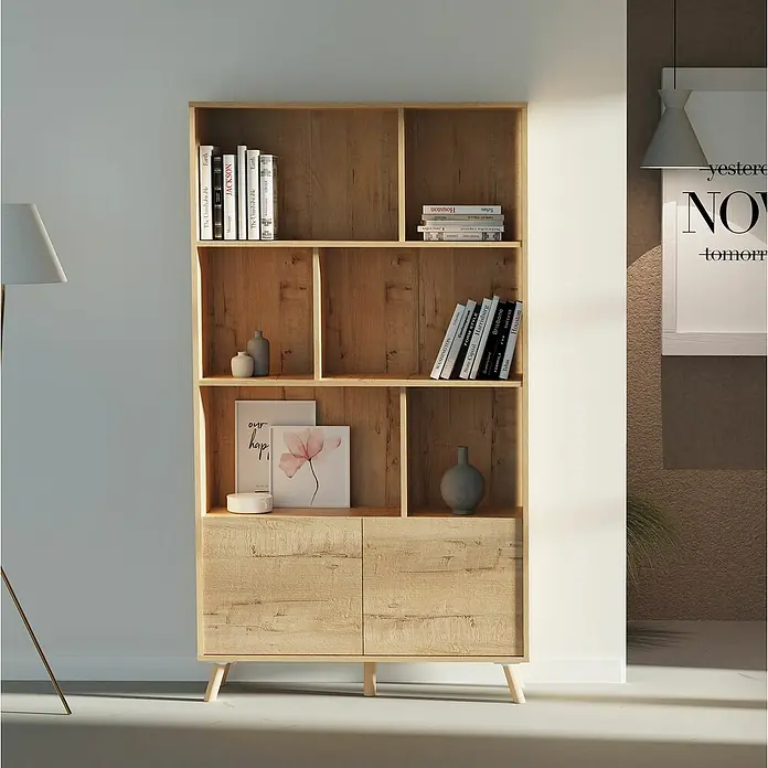 Muebles Pitarch Oslo Estantería de madera - Al x An x Pr: 179 x 100 x 30 cm, Número de baldas: 3 ud., Atornillado, Roble gold - Una estantería de madera con estantes de varios tamaños y una parte de armario ofrece amplio espacio de almacenamiento.