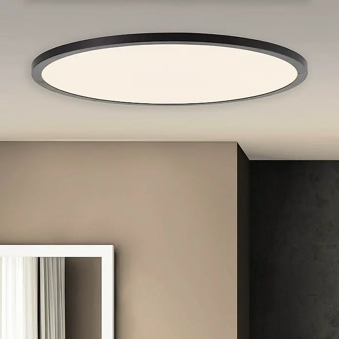 Brilliant LED-Panel rund Tuco - 33 W, Ø x H: 50 x 3 cm - Moderne runde LED-Deckenleuchte mit schwarzem Rahmen, die eine helle und gleichmäßige Ausleuchtung im Raum bietet. Perfekt für minimalistische Interieurs.