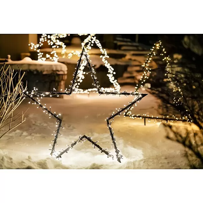 LED-Gartenstecker Stern M - Außen, Netzbetrieben, Höhe: 102 cm, Warmweiß - Sternförmige Outdoor-Lichtdekoration mit warmweißen LED-Lichtern im Schnee.