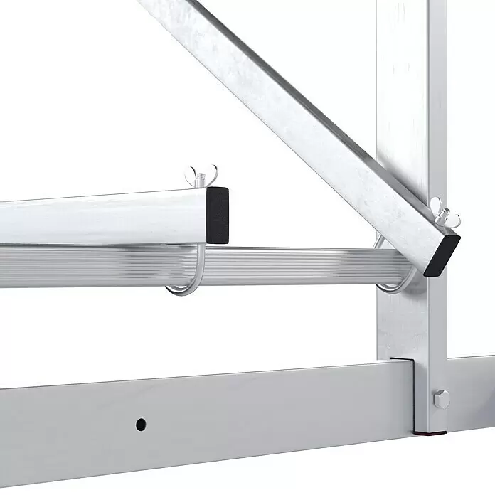 Krause Corda Montagegerüst - Arbeitshöhe: 5 m - Nahaufnahme von silbernen Gerüstelementen aus Metall mit schwarzen Gummikappen und Flügelmuttern, die strukturelle Verbindungen zeigen.