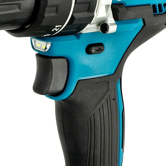 Makita LXT 18V Akku-Schlagbohrschrauber DHP484RTJ + Artikelnr. 33855482 hinzufügen* - 18 V, 2 Akkus, 54 Nm, Max. Schlagzahl: 30.000 /min - Nahaufnahme einer türkisfarbenen und schwarzen Bohrmaschine, die die Details des Produkts hervorhebt.