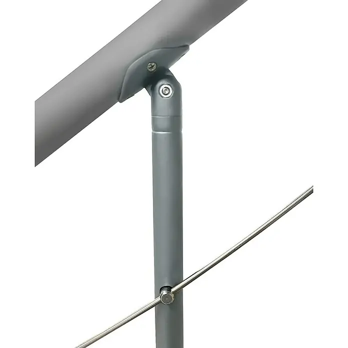 Atrium Spindeltreppe System - Farbton Metall: RAL 9006, Durchmesser: 168 cm, Buche, Geschosshöhe: 280 cm - 300 cm - Detailansicht einer modernen Treppe mit grauem Geländer und Edelstahlseil. Die Konstruktion wirkt minimalistisch und elegant.
