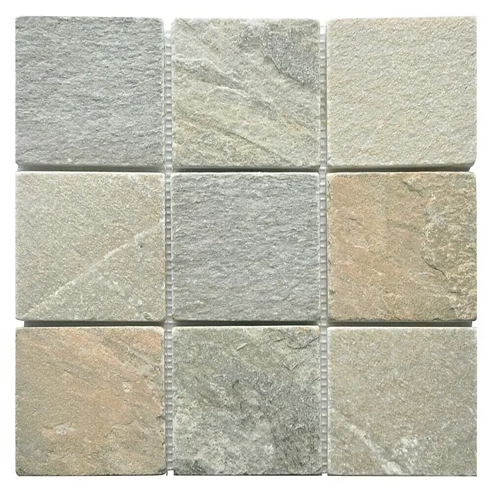 Malla mosaico Madras - 30 x 30 cm, Crema - Primer plano de un mosaico de baldosas de piedra natural con varios tonos de gris y beige con textura visible.
