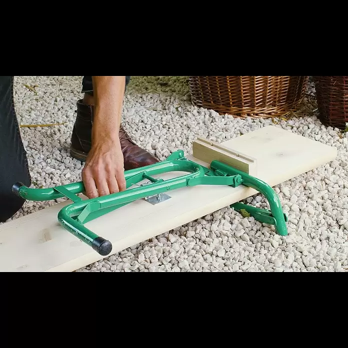 Sunfun Bierzeltgarnitur - Tisch (L x B x H): 220 x 50 x 77 cm, Bank (B x T x H): 220 x 25 x 49 cm, Mit Rückenlehne, Nadelholz/Stahl, Lasiert, Naturbraun/Grün - Bierzeltgarnitur mit Lehne und Bierbankauflagen-Set