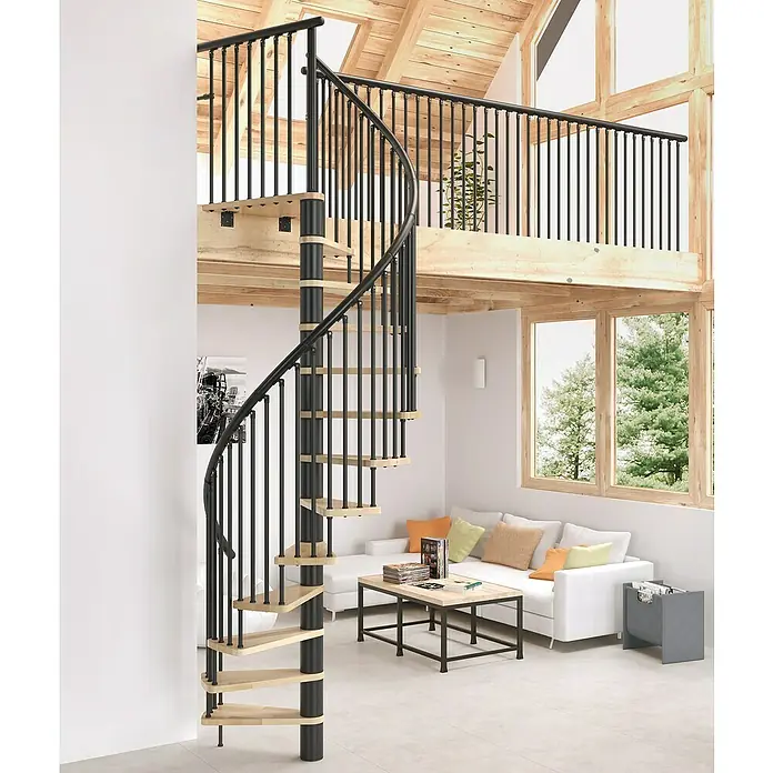 Sogem Escalera de caracol Kappa - Diámetro: 120 cm, Negro, Color peldaños: Haya barnizada, Altura de planta: 309 cm - Toma interior con una escalera de caracol metálica y de madera en voladizo, destacando el diseño del producto.