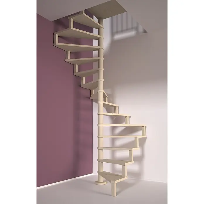 Sogem Escalera de caracol Square Wood - Diámetro: 120 cm, Color peldaños: Abeto, Altura de planta: 300 cm, Sin barandilla - Una escalera de madera clara sube elegantemente entre una pared púrpura y una blanca. La escalera de caracol es el elemento central.