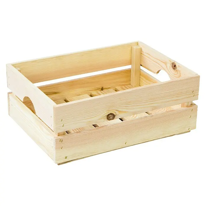 Holzkiste Leni - L x B x H: 40 x 30 x 15 cm, Braun, Gehobelt - Eine leere, unbehandelte Holzkiste mit Griffen an den Seiten, ideal für Lagerung oder als dekoratives Element.