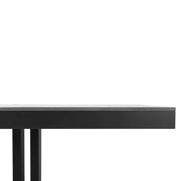 Mesa de jardín Doble Bridge - L x An x Al: 260 x 120 x 74 cm, Aluminio/Cerámica, Emporio Calacatta - Primer plano de una mesa negra moderna con un diseño minimalista, ideal para interiores y oficinas elegantes.
