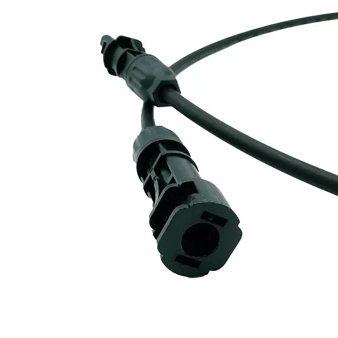 Absaar Solar-Verlängerungskabel - Kabellänge: 10 m - Zwei schwarze MC4 Solarkabel-Stecker mit Kabeln.