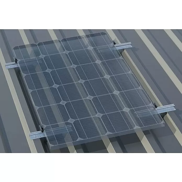 Absaar Montageschiene - Aluminium, Länge: 400 mm - Ein lichtdurchlässiges Solarpanel mit sichtbaren Zellen, montiert auf einem Trapezblechdach mittels Metallschienen.
