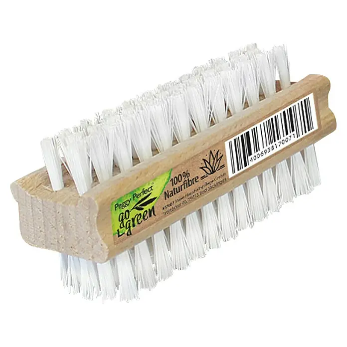 Peggy Perfect goGreen Nagelbürste - Beige, L x B x H: 9,5 x 3,5 x 4 cm, Material Borsten: Nylon - Nahaufnahme einer Nagelbürste mit Holzgriff und weißen Borsten, die für eine gründliche Reinigung der Nägel konzipiert ist.