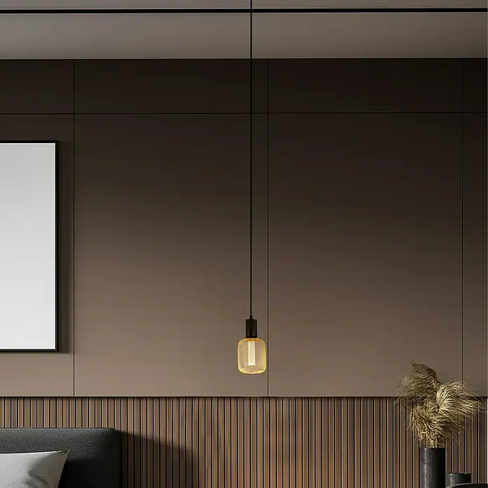 Searchlight LED-Lampe Zylinder Filigran - E27, Dimmbar, Bernstein, 120 lm, 3,5 W, Gold - Elegante Pendelleuchte mit einem goldenen, netzartigen Lampenschirm, der einen warmen Lichtschein im Raum erzeugt. Stilvolles Design für moderne Interieurs.