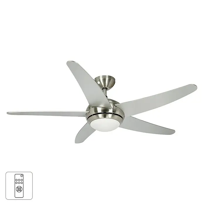 Voltomat Deckenventilator Fabiola - Silber, 132 cm - Deckenventilator mit fünf Flügeln in Silber und einer integrierten Lampe. Eine Fernbedienung für die Steuerung des Ventilators ist ebenfalls enthalten.