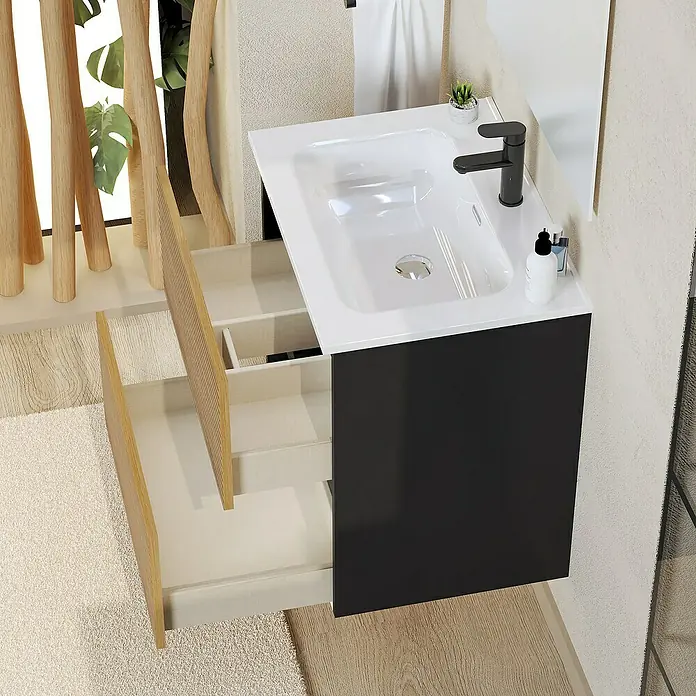 Artysan Conjunto de mueble de baño Osaka - Ancho: 60 cm, Negro/Nogal, 3 pzs. - Un moderno mueble de baño con cajón abierto, que presenta un diseño que combina madera y negro. Ideal para un baño elegante.