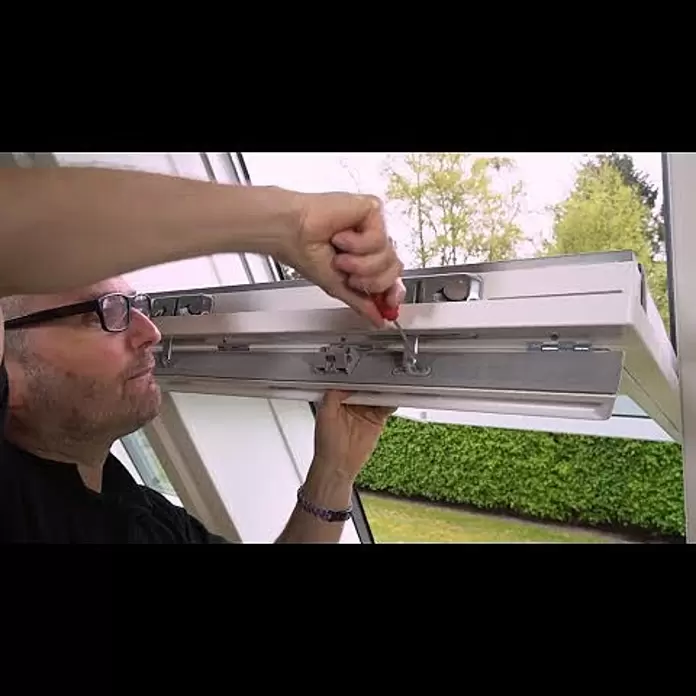 Velux Kombi-Pflege-Set ZZZ 220 - Passend für: VELUX Dachfenster bis Baujahr 2013 - Kombi-Pflege-Set fr VELUX Dachfenster bis Baujahr 2013Kombi-Pflege-Set für VELUX Dachfenster bis Baujahr 2013