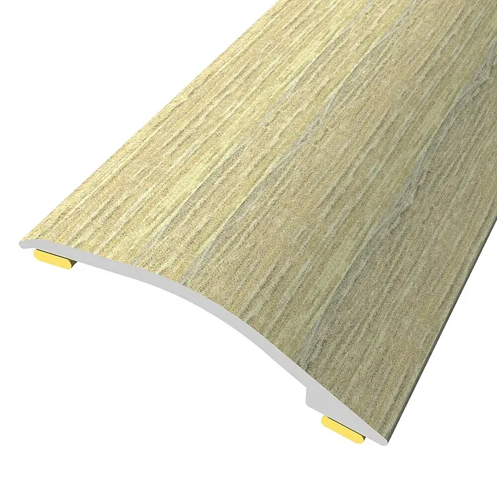 Baglinox Perfil de transición inclinado G5 Roble - 90 cm x 38 mm - Primer plano de un umbral con aspecto de madera, ideal para transiciones de pisos, con fijaciones prácticas.