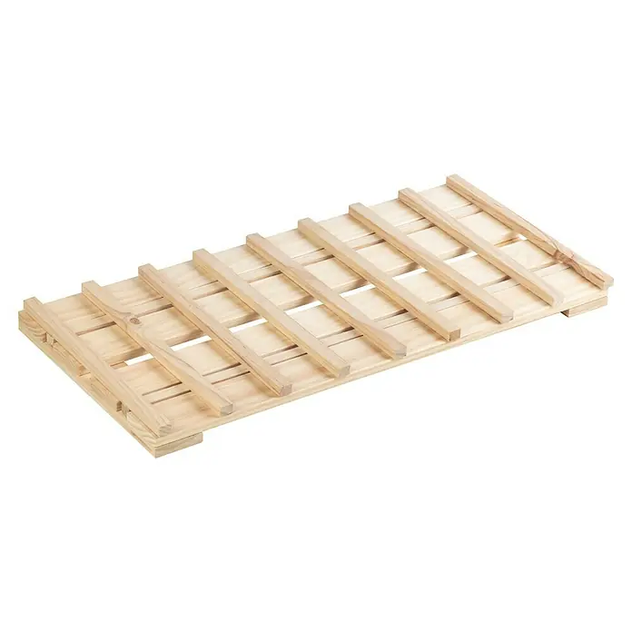Astigarraga Evolution Botellero - L x An x Al: 37 x 73,5 x 1,5 cm, Madera - Primer plano de un estante de madera para botellas de vino con listones para un almacenamiento seguro. Robusto y estéticamente agradable.