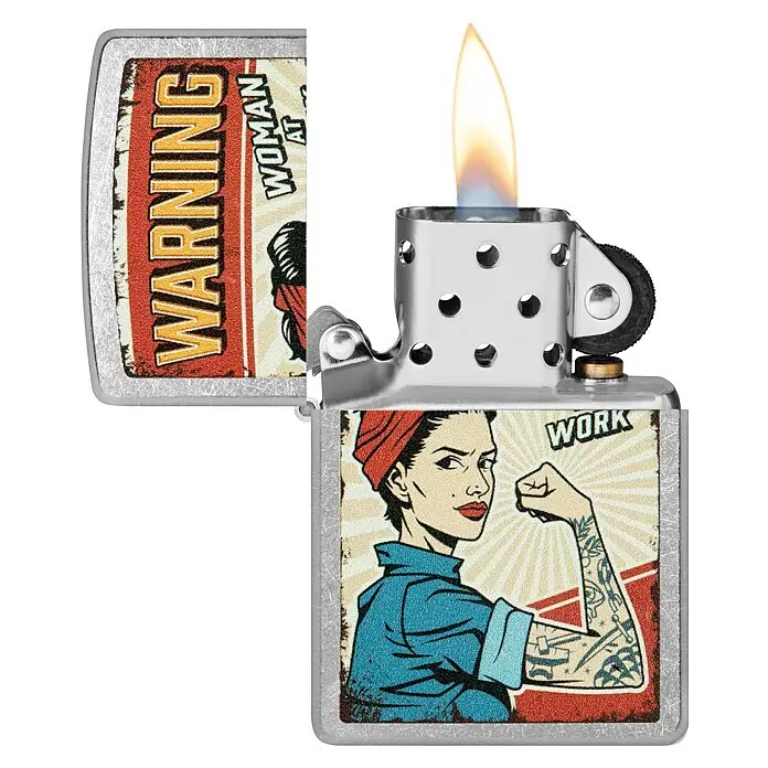Zippo Sturmfeuerzeug Classic Street Chrome™ - Woman at Work - Vorderansicht