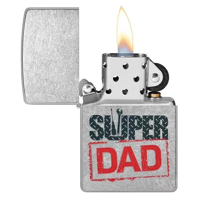 Zippo Sturmfeuerzeug Classic Street Chrome™ - Super Dad - Vorderansicht